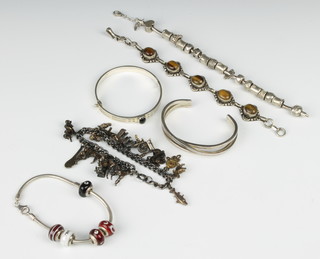 Two silver bangles and minor silver jewellery, 190 grams
