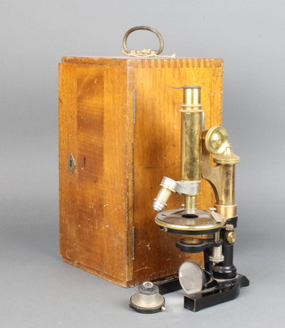 E Leitz Wetzlar, a brass single pillar students microscope no.1352332 boxed  