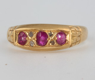 An Edwardian 18ct yellow gold gem and diamond set ring, size N 
