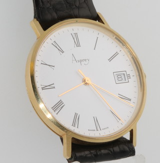 A gentleman's 9ct yellow gold Asprey calendar quartz wristwatch with 3cm dial on a leather strap contained in an Asprey box