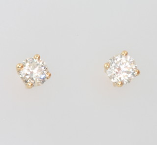 A pair of 18ct yellow gold brilliant cut diamond ear studs approx. 0.65ct 