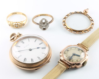 An Edwardian gilt Elgin fob watch, 2 rings, a pendant and a lady's wristwatch 