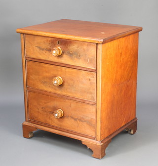 A Victorian mahogany 3 drawer pedestal chest with tore handles, raised on a bracket feet 74cm h x 64cm w x 50cm d