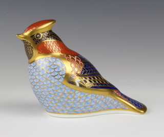 A Royal Crown Derby Imari pattern paperweight in the form of a bird with gold stopper 8.5cm 