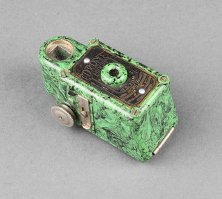 A Coronet midget camera contained in a green Bakelite case 6cm x 3cm x 3cm 