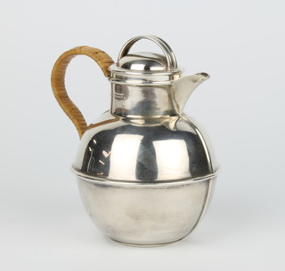 A silver Guernsey cream can and lid with wicker handle, 3/4 pint, Birmingham 1973, 12 cm   