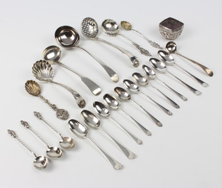 A Victorian silver ladle Newcastle 1846, a set of 6 silver teaspoons, minor silver items, 264 grams 