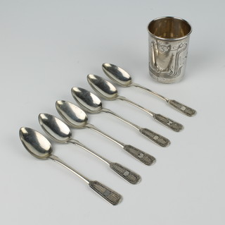 A Russian silver beaker with chased Art Nouveau style decoration and 6 ditto ex-niello teaspoons 172 grams 