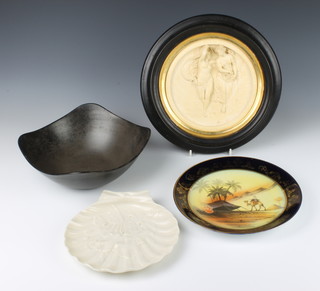 An Art Union of London composition plaque with classical figures in a gilt slip and ebonised frame 30cm, a Worcester shell shaped plate, a Midwinter bowl and 1 other decorative plate  