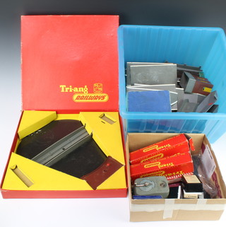 A Triang turntable set R.45 boxed, a Hornby controller boxed, various plastic platforms etc 