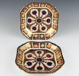 A pair of Royal Crown Derby Imari pattern octagonal plates 23cm 