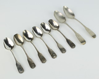 Two George IV silver dessert spoons Dublin 1822 and 1824, 6 do. teaspoons, 200 grams 