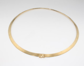 A 9ct yellow gold flat link necklace 25.4 grams