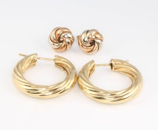 Two pairs of 9ct yellow gold earrings 11.4 grams