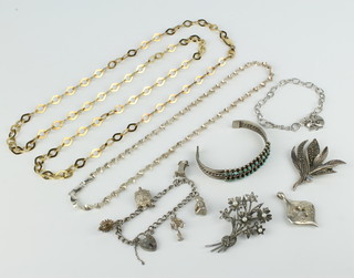 A silver necklace and minor silver jewellery 137 grams