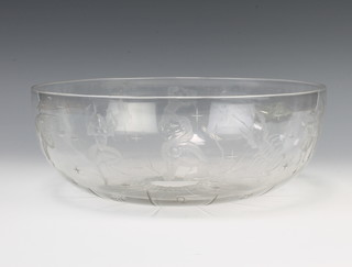 A cut glass Zodiac fruit bowl by Peter Dreiser 26cm 
