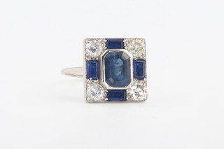 An 18ct white gold Art Deco style sapphire and diamond square ring size N 