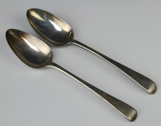 A pair of George III silver tablespoons London 1801, 142 grams 