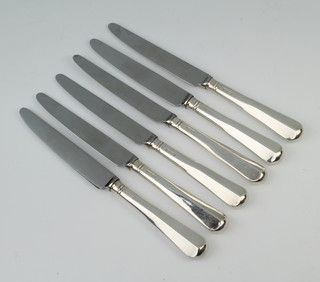 Six silver handled butter knives Sheffield 1993 