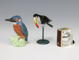A Swarovski Crystal figure of a Paradise Belyaka Toucan on a metal stand 8cm together with a do, Swarovski Crystal Memories book timepiece and a Beswick Kingfisher 