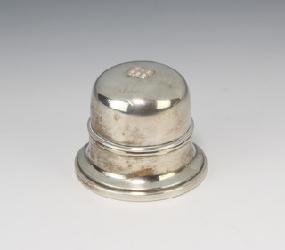 A sterling silver circular ring box 4cm 
