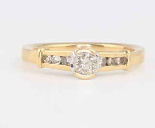 An 18ct yellow gold diamond ring size N 