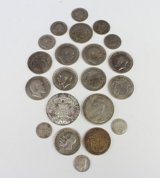 A quantity of pre 1947 silver coinage 244 grams