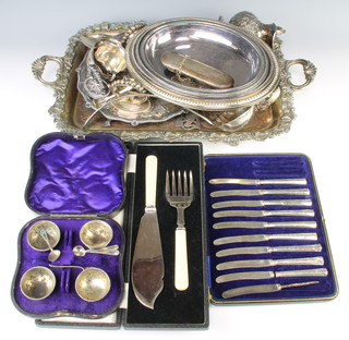 A Victorian silver plated cream jug, a 2 handled tray and minor plated items in cased sets 