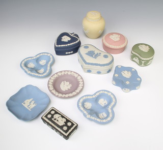 A Wedgwood blue Jasperware heart shaped box 12cm, 6 other boxes and 4 dishes 
