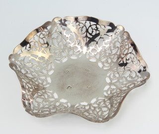 An Irish silver pierced hexagonal dish Dublin 1969 14.5cm 98 grams
