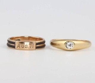 A yellow gold diamond ring size L 1/2 0.2ct together with a 9ct yellow gold mourning ring size L 