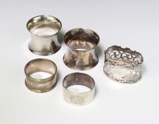 A Victorian silver napkin ring and 4 others 126 grams