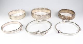 A silver bangle and 5 others, 158 grams 
