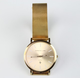 A gentleman's gilt cased Christin Lars calendar quartz wristwatch on a gilt bracelet, boxed 