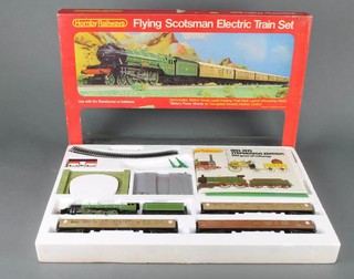 A Hornby R549 Flying Scotsman train set boxed  