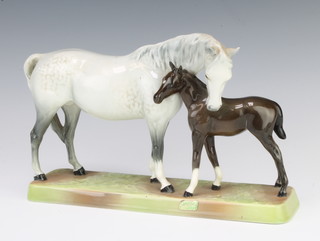 A Beswick group of a grey mare and brown foal 1811 25cm 