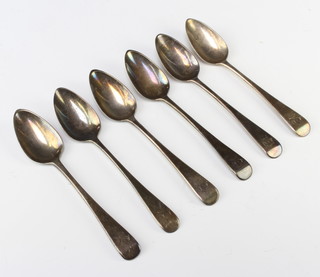 A set of 6 George IV Old English pattern silver teaspoons London 1822, 96 grams