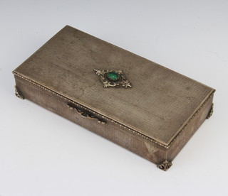 An Italian silver rectangular box set with a cabuchon malachite 459 grams