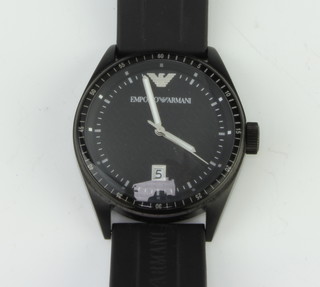 A gentleman's Emporio Armani black dial calendar wristwatch with rubber strap