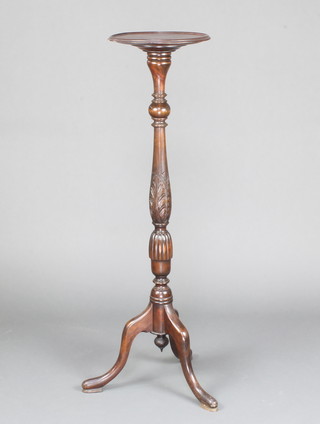 A Victorian Georgian style circular mahogany torchere raised on a pillar and tripod base 108cm h x 29cm diam. 