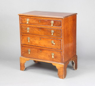 An Edwardian mahogany chest of 4 long graduated drawers with brass drop handles, raised on bracket feet 79cm h x 67cm w x 40cm d 