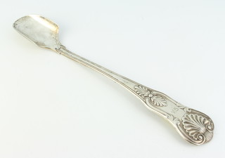 A George IV silver kings pattern marrow scoop, London 1826 146 grams