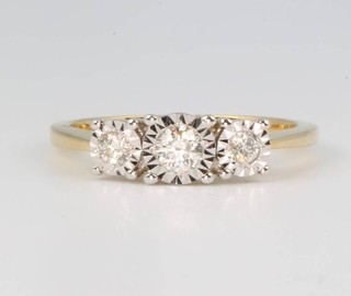 A 9ct yellow gold 3 stone diamond ring 0.25ct, size L 