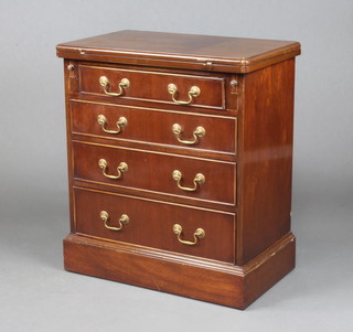A Georgian style mahogany bachelor's chest of 4 long graduated drawers on a platform base 75cm h x 64cm w x 39cm d  