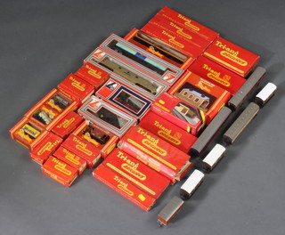 12 items of Triang/Hornby rolling stock boxed, other items of Triang carriages etc 