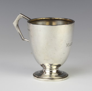 A silver mug with angular handle Birmingham 1931 140 grams 