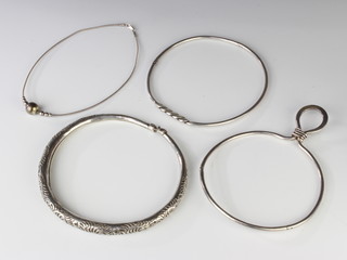 Four Continental silver necklaces 214 grams