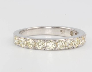 A 9ct white gold 13 stone half eternity ring approx 0.93ct size L1/2