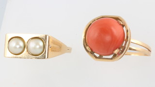 A yellow gold coral ring size S, a 2 stone coral ditto size S