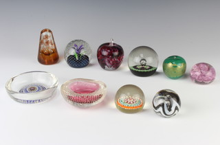 A modern glass paperweight decorated with a flower 6cm and  7 others